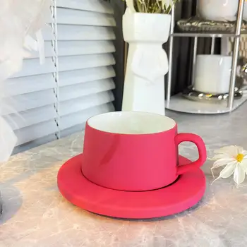 Põhjamaade keraamiline kruus kohvi tassi joomine cup suure mahutavusega lihtne home office teacup roos punane tee tassi tassid ja kruusid
